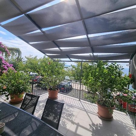 Apartman Ruza Podgora Exteriör bild