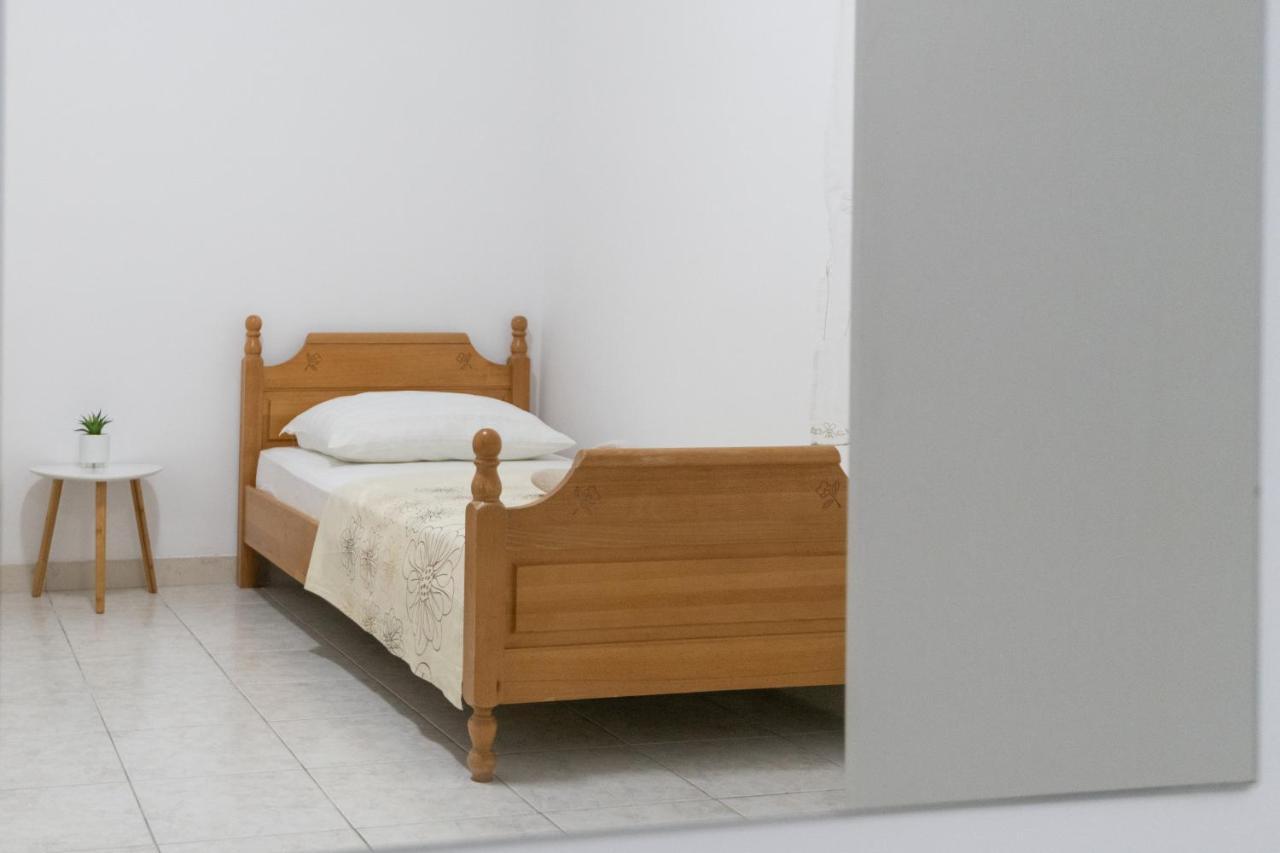 Apartman Ruza Podgora Exteriör bild