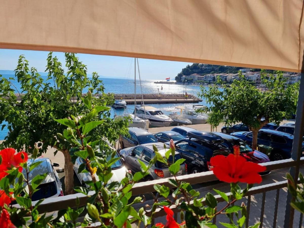 Apartman Ruza Podgora Exteriör bild