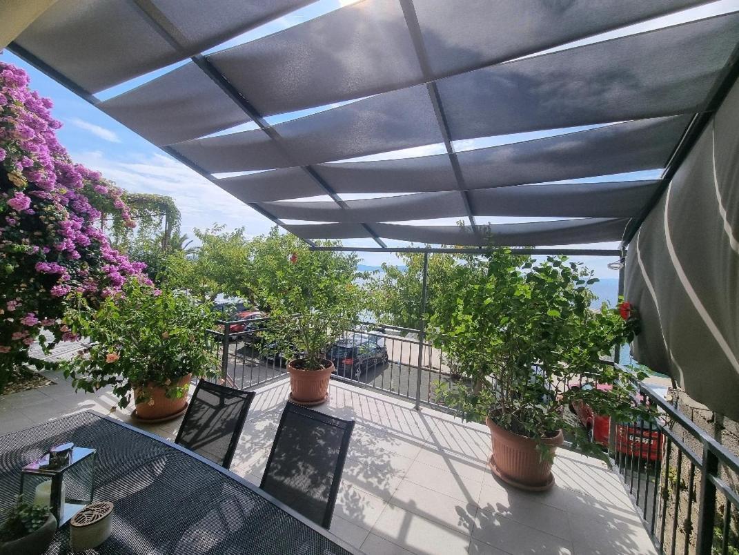Apartman Ruza Podgora Exteriör bild